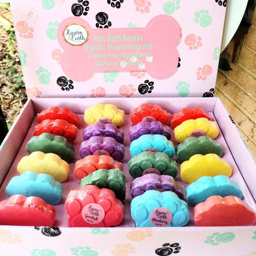 - HEAVEN & EARTH LUXURY RARE ORGANIC PAW DOG SHAPED BATH BOMBS NIB $89 LTD. ED.